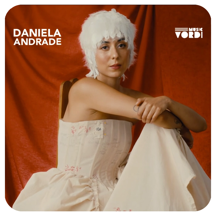 Daniela Andrade – Oda